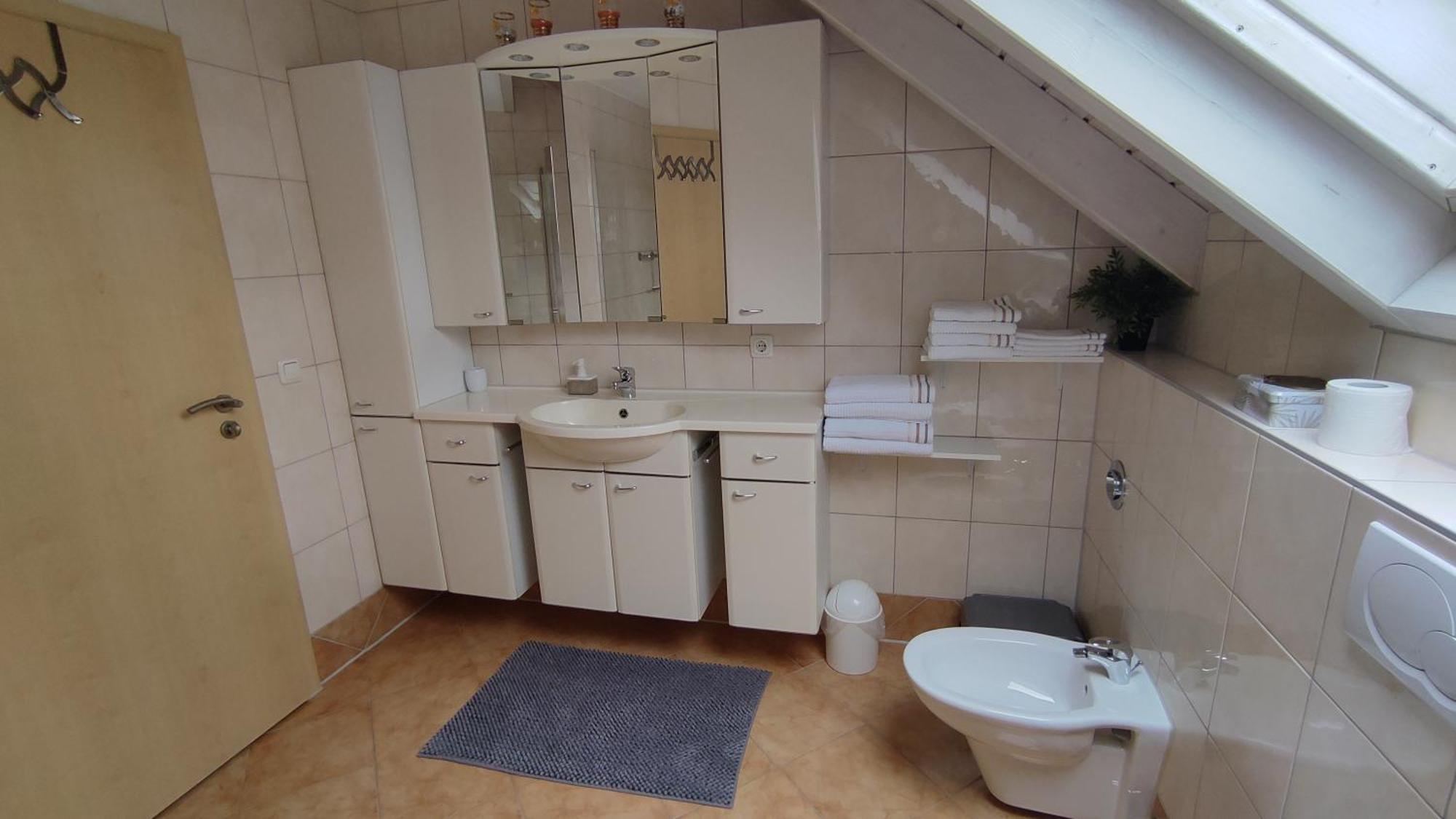 אוגסבורג Ferienwohnung Krause מראה חיצוני תמונה